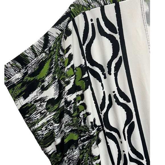 Delusional Maxi Dress L Multicolor Damask V Neck Cap Sleeve Boho Flowy Resort - Picture 4 of 6